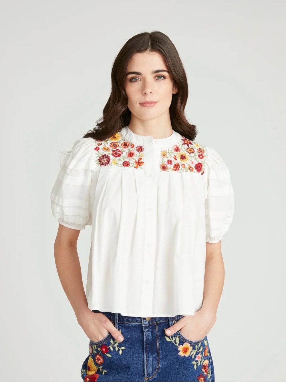 Brand New with Tags driftwood fresh florals embroidered top size medium